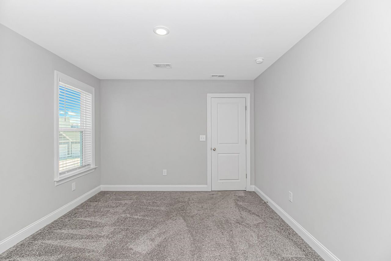 1180 Safe Haven Dr. Photo 30