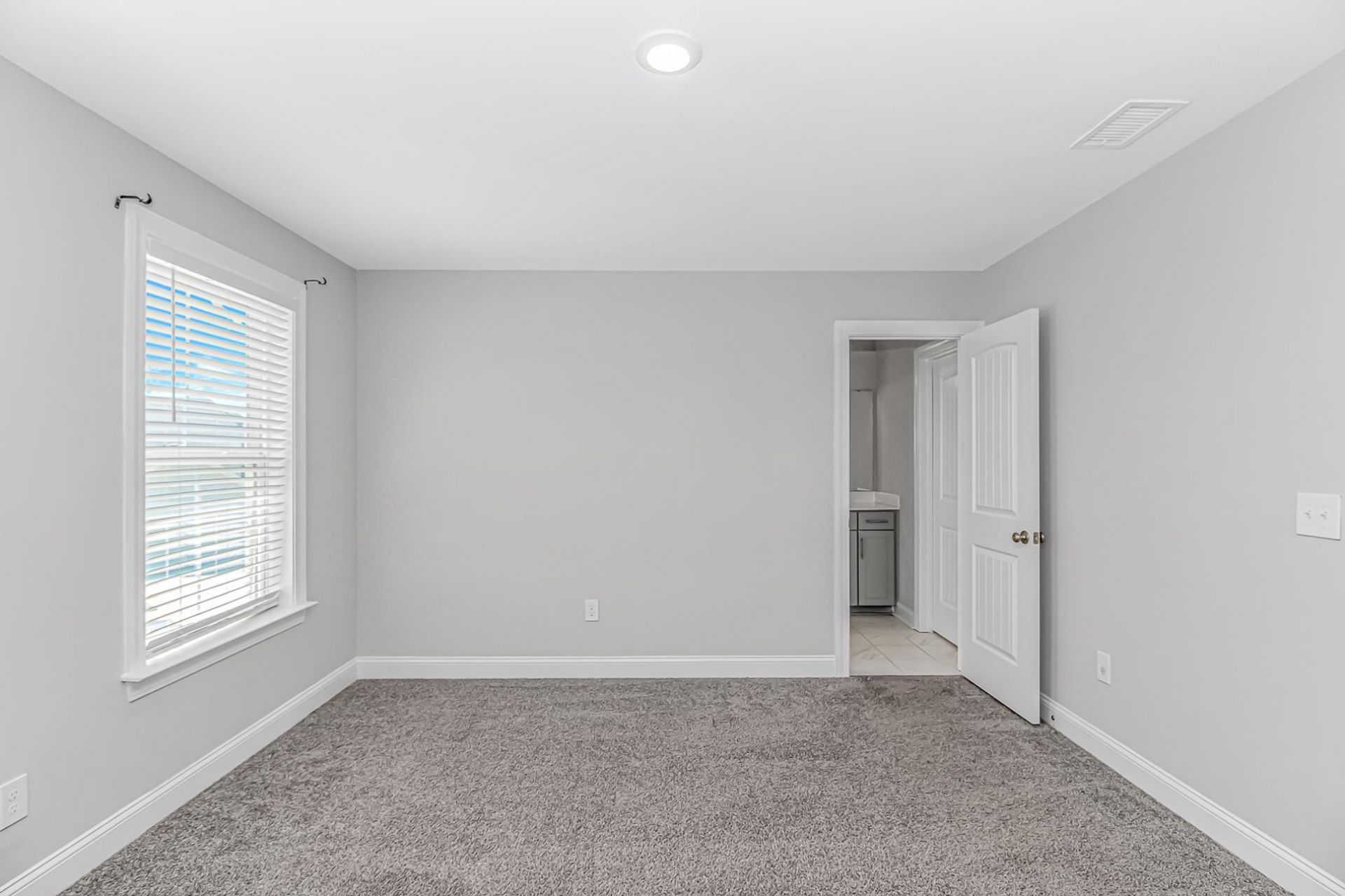 1180 Safe Haven Dr. Photo 34
