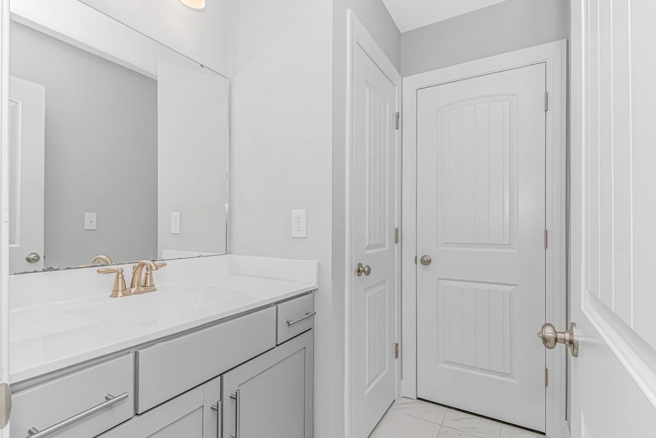 1180 Safe Haven Dr. Photo 38