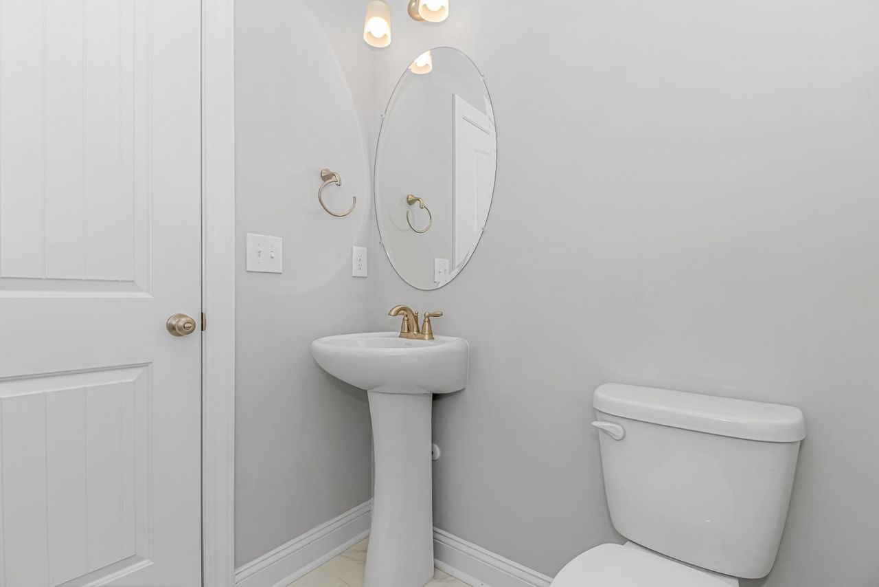 1180 Safe Haven Dr. Photo 9