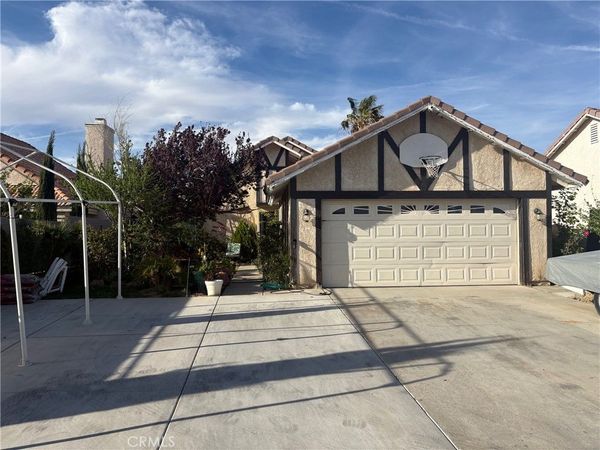 5237 Sunburst, Palmdale, CA 93552