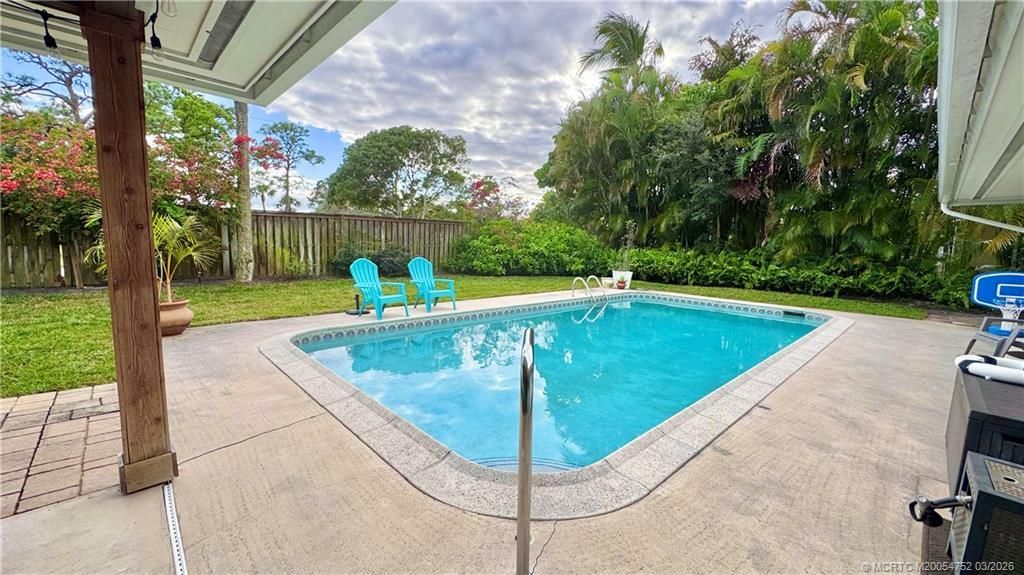 323 SW Ridge Lane, Stuart, FL 34994 Photo