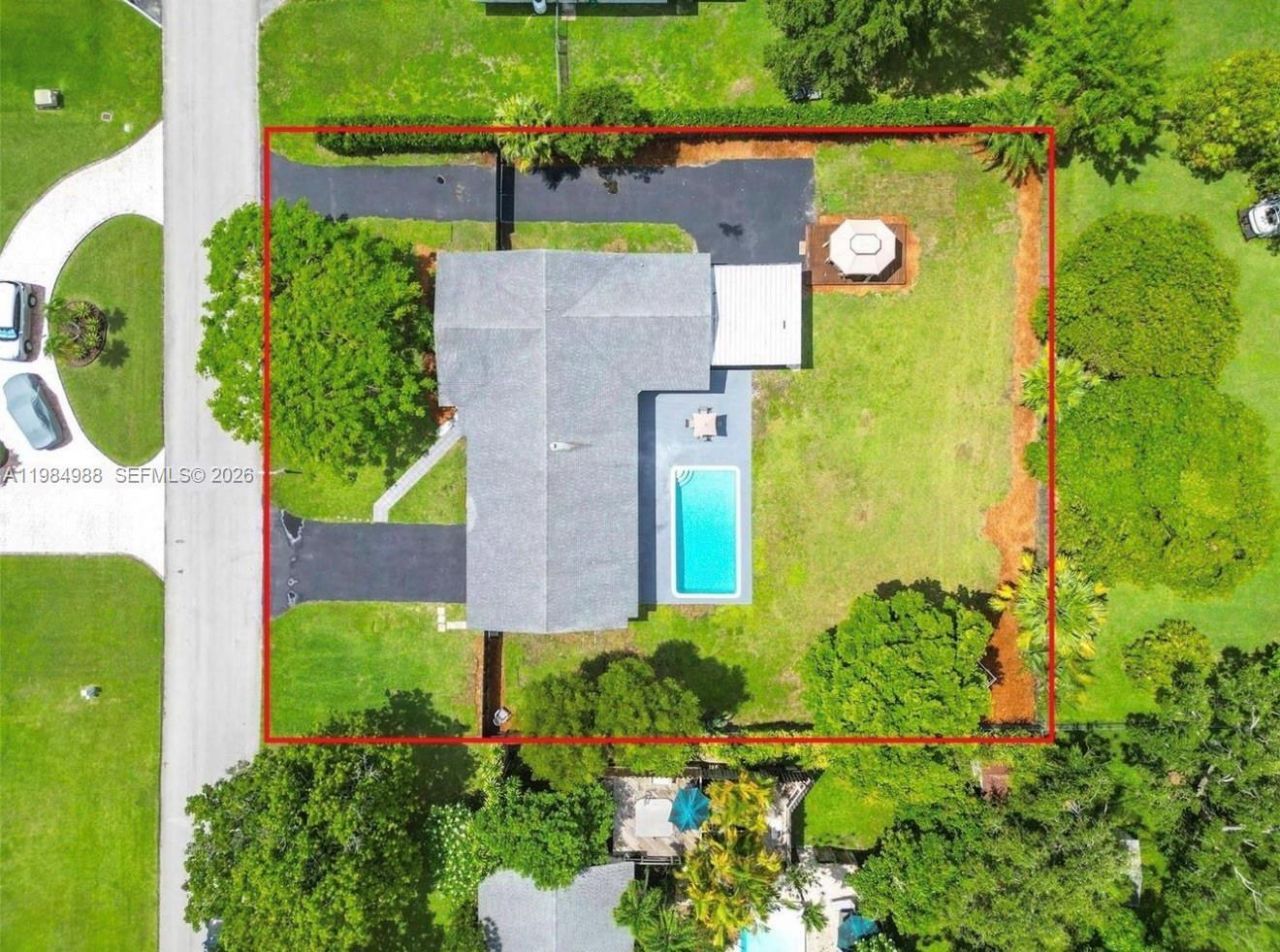 11640 SW 99th Ct , Miami, FL 33176 Photo