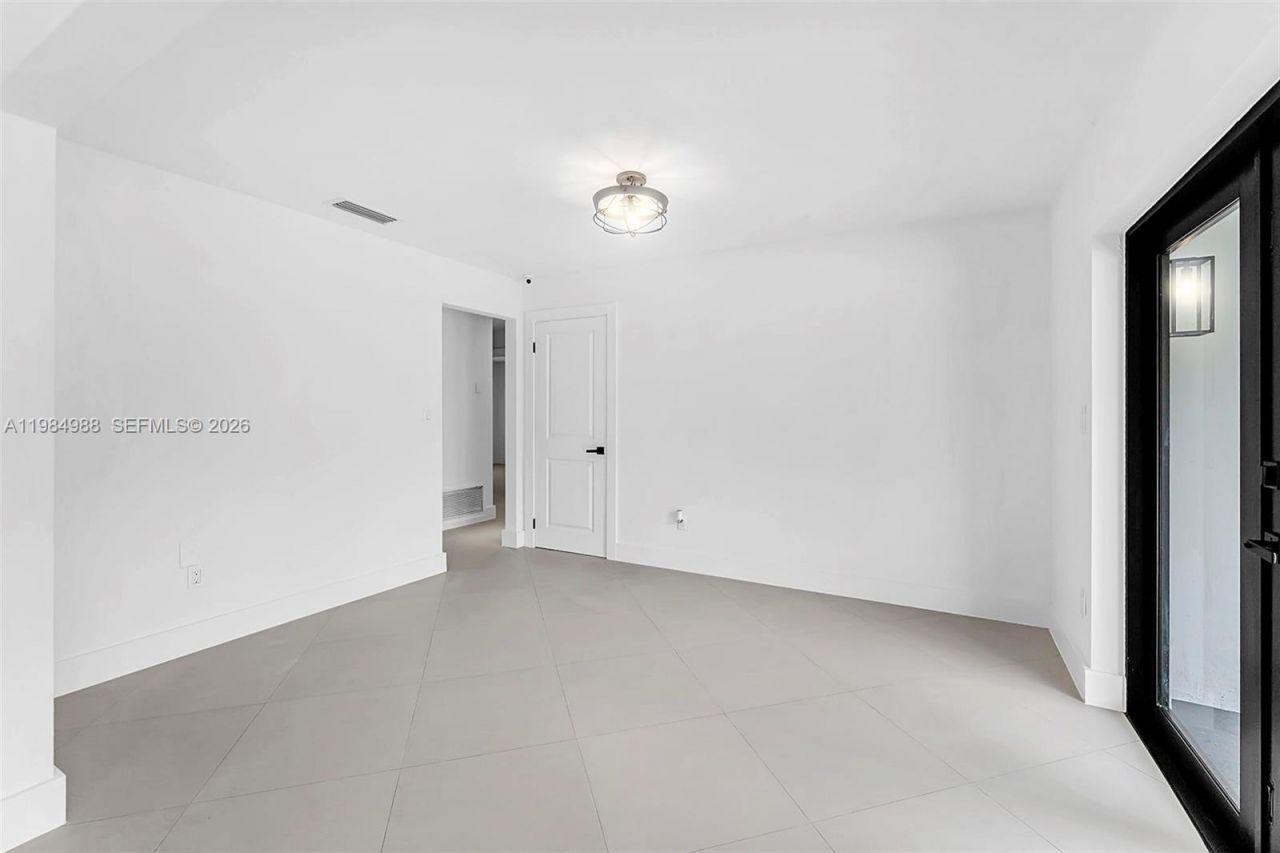 11640 SW 99th Ct , Miami, FL 33176 Photo