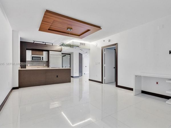 55 SE 6th St, Unit 1607, Miami, FL 33131