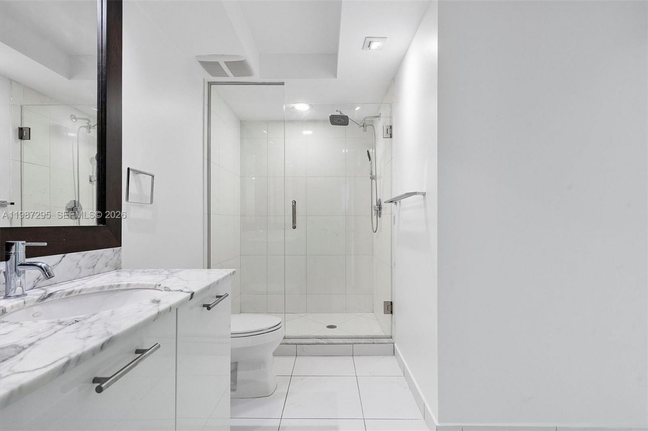 55 SE 6th St, Unit 1607, Miami, FL 33131 Photo