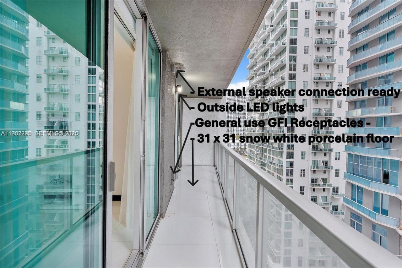 55 SE 6th St, Unit 1607, Miami, FL 33131 Photo