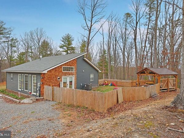 2641 HICKORY CORNER ROAD, AUGUSTA, WV 26704