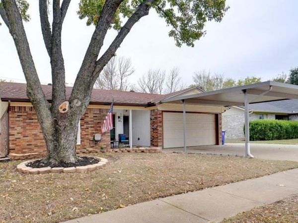 5920 Oak Hill Road, Watauga, TX 76148