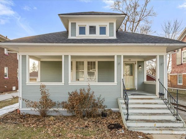 408 Bowen Court , Elgin, IL 60120