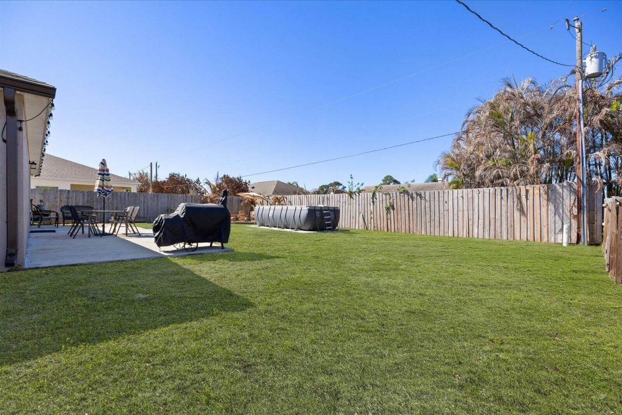 1610 SE Shepard Lane, Port Saint Lucie, FL 34983 Photo