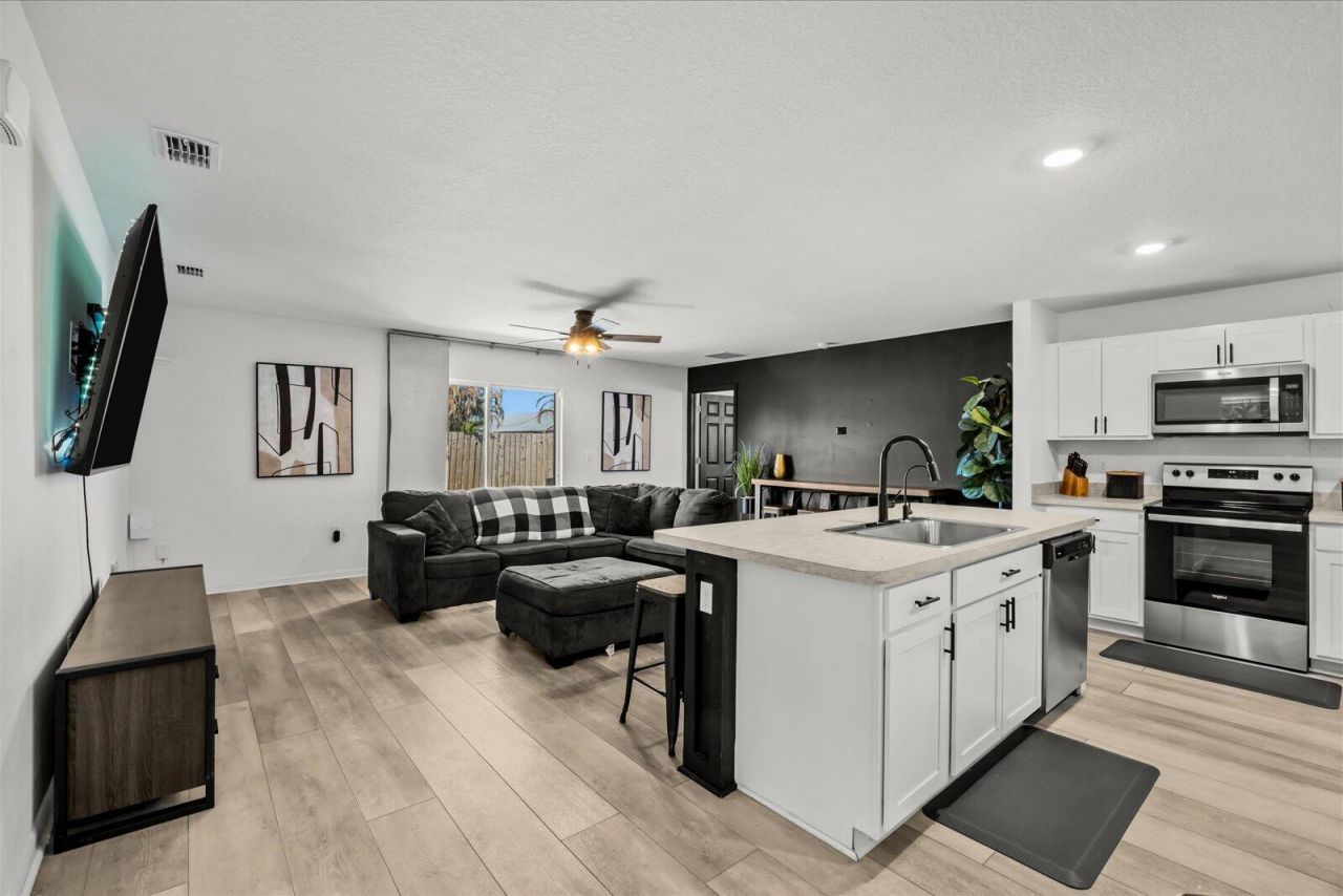 1610 SE Shepard Lane, Port Saint Lucie, FL 34983 Photo