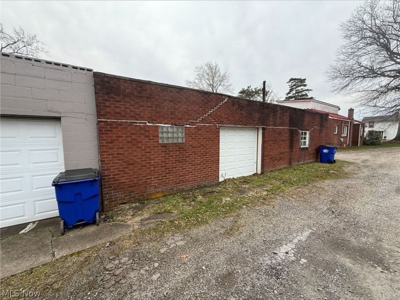 410 Palissey Street, East Liverpool, OH 43920 Photo 2