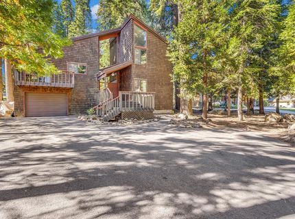 314 Lake Almanor West Drive, Lake Almanor, CA 96020 Photo