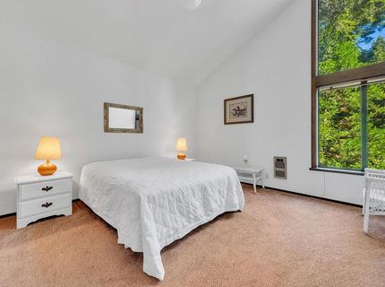 314 Lake Almanor West Drive, Lake Almanor, CA 96020 Photo