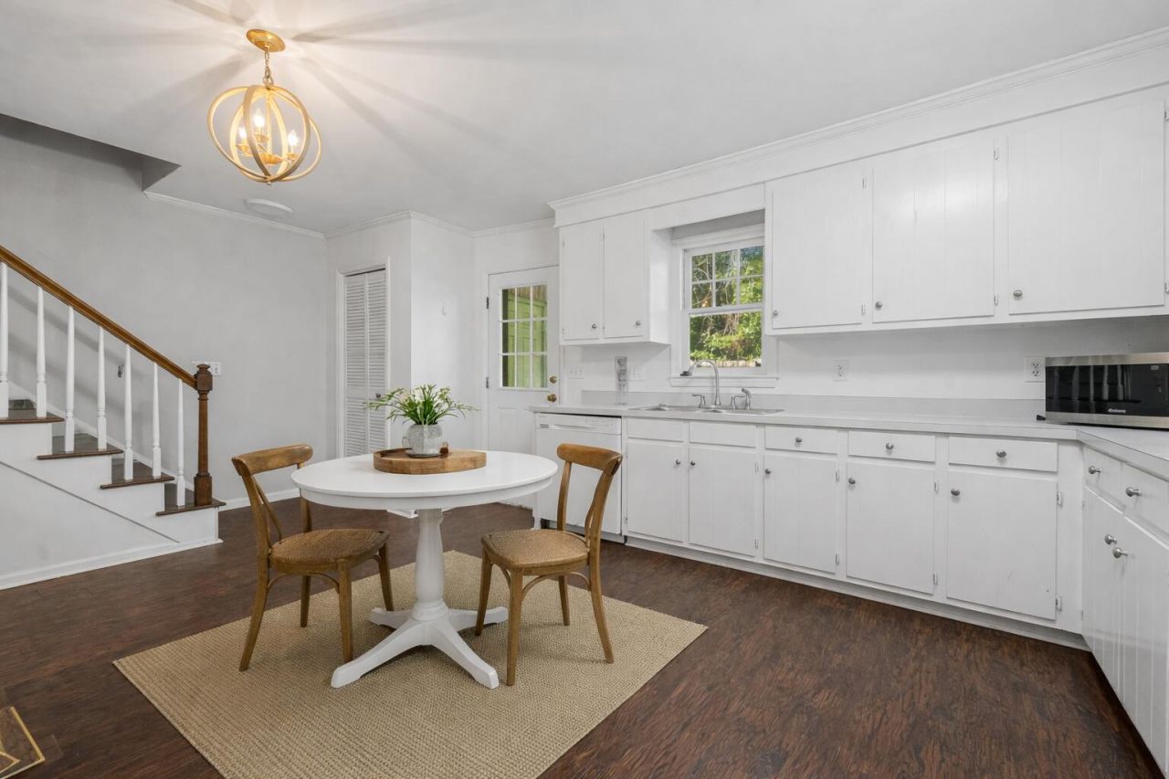 302 Springview Lane Photo 12