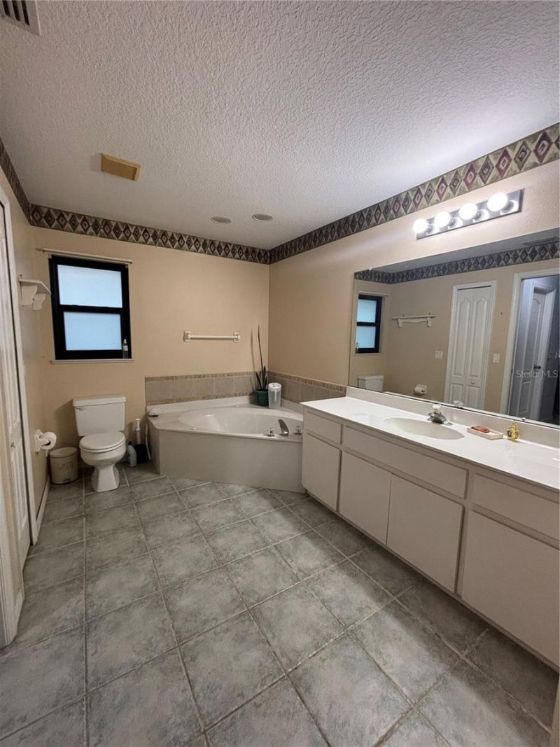 8444 Delong Avenue , North Port, FL 34291 Photo