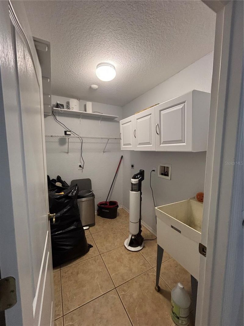 8444 Delong Avenue , North Port, FL 34291 Photo