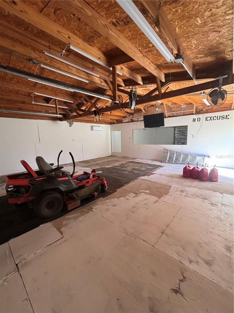 8444 Delong Avenue , North Port, FL 34291 Photo