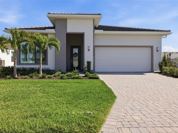 19406 INDIAN ROCK PLACE, LAKEWOOD RANCH, FL 34211