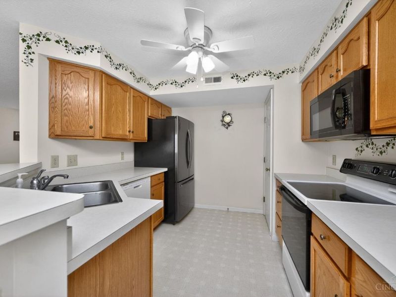 6207 Watchcreek Way, Unit 203, Milford, OH 45150 Photo 15