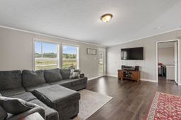 1357 Tarton Dr. photo 4