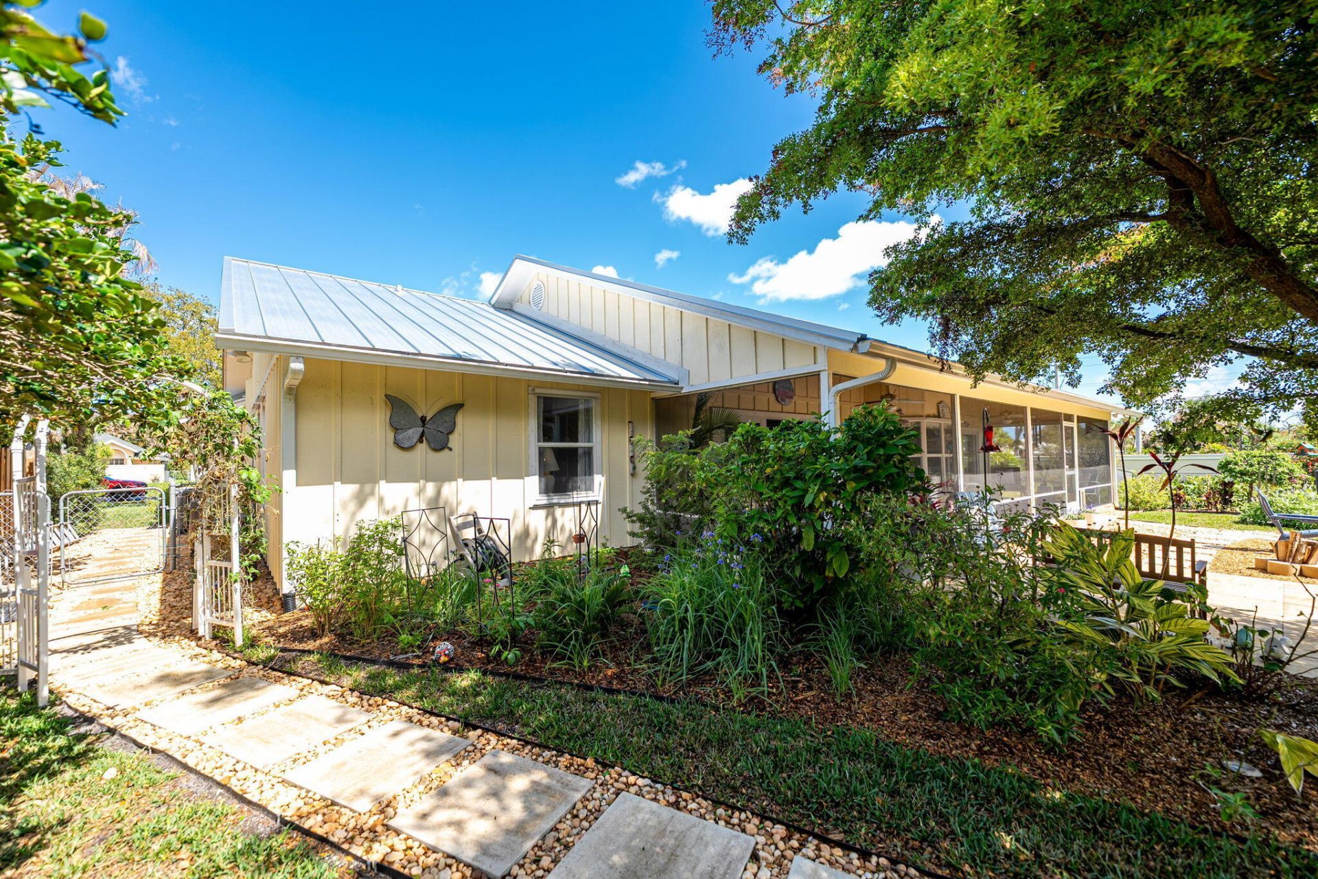 8789 SE Woodwind Street, Hobe Sound, FL 33455 Photo