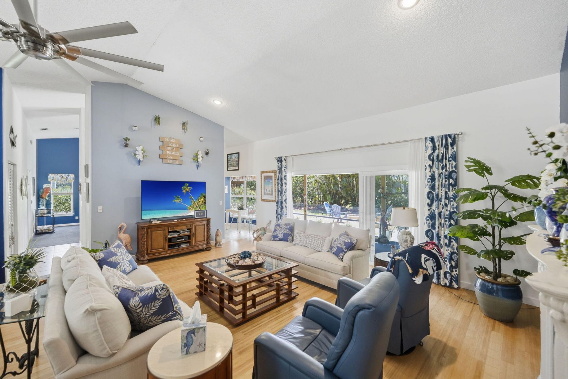 8789 SE Woodwind Street, Hobe Sound, FL 33455 Photo