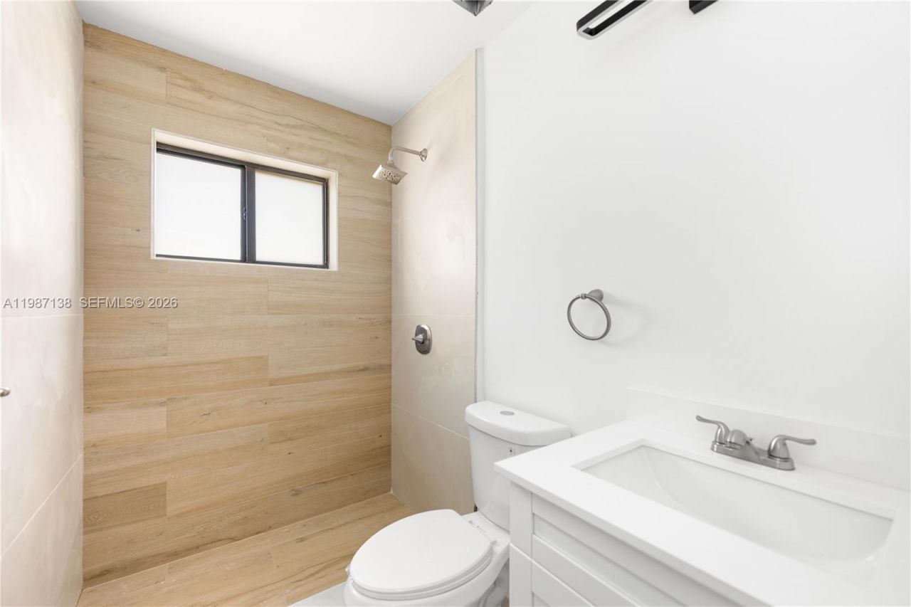 2373 NW 61st St , Miami, FL 33142 Photo