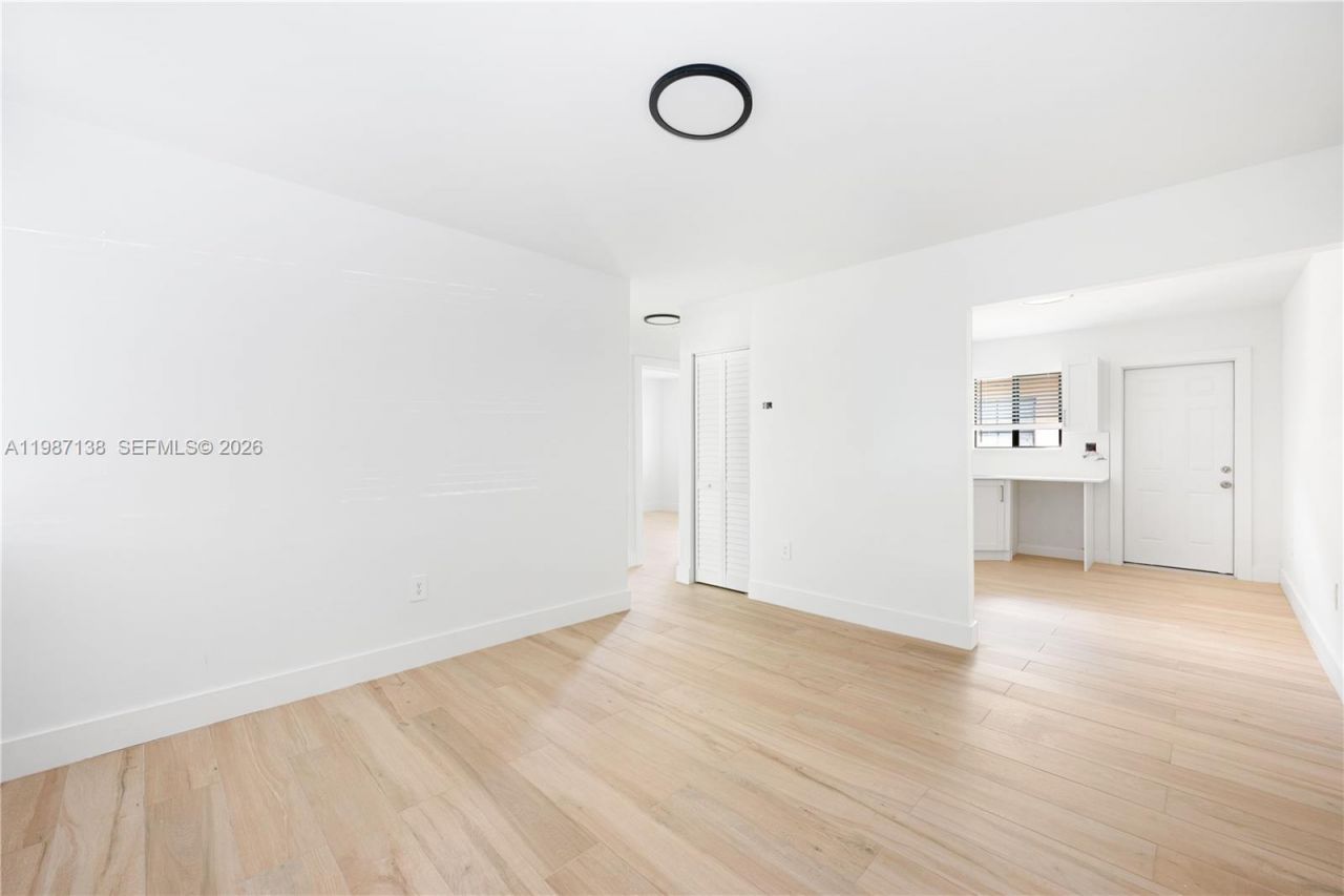 2373 NW 61st St, Miami, FL 33142 Photo