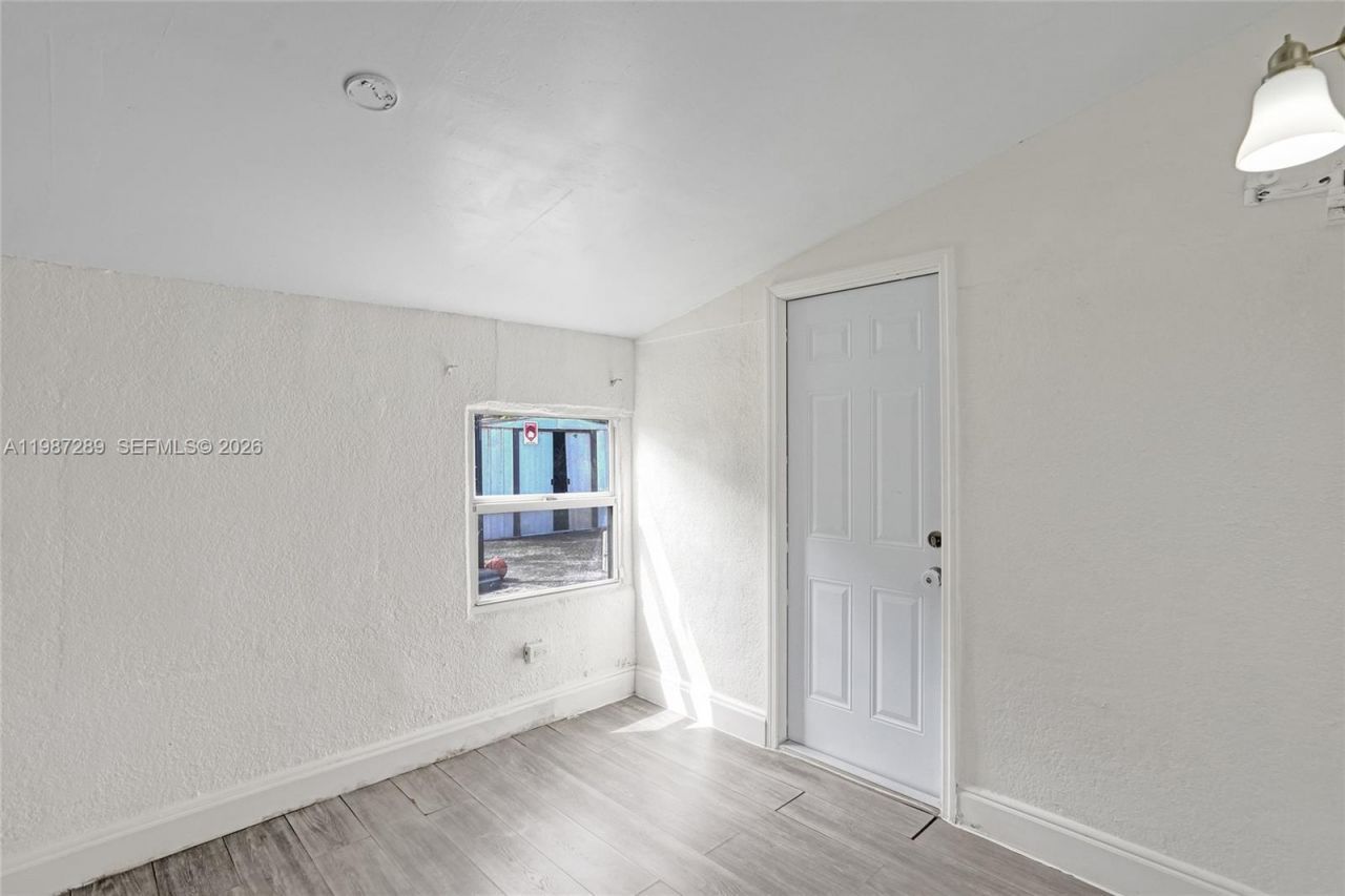 3320 NW 18th St, Lauderhill, FL 33311 Photo