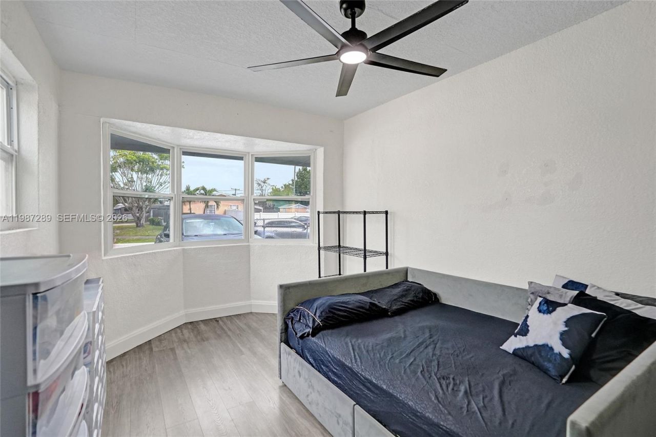 3320 NW 18th St, Lauderhill, FL 33311 Photo