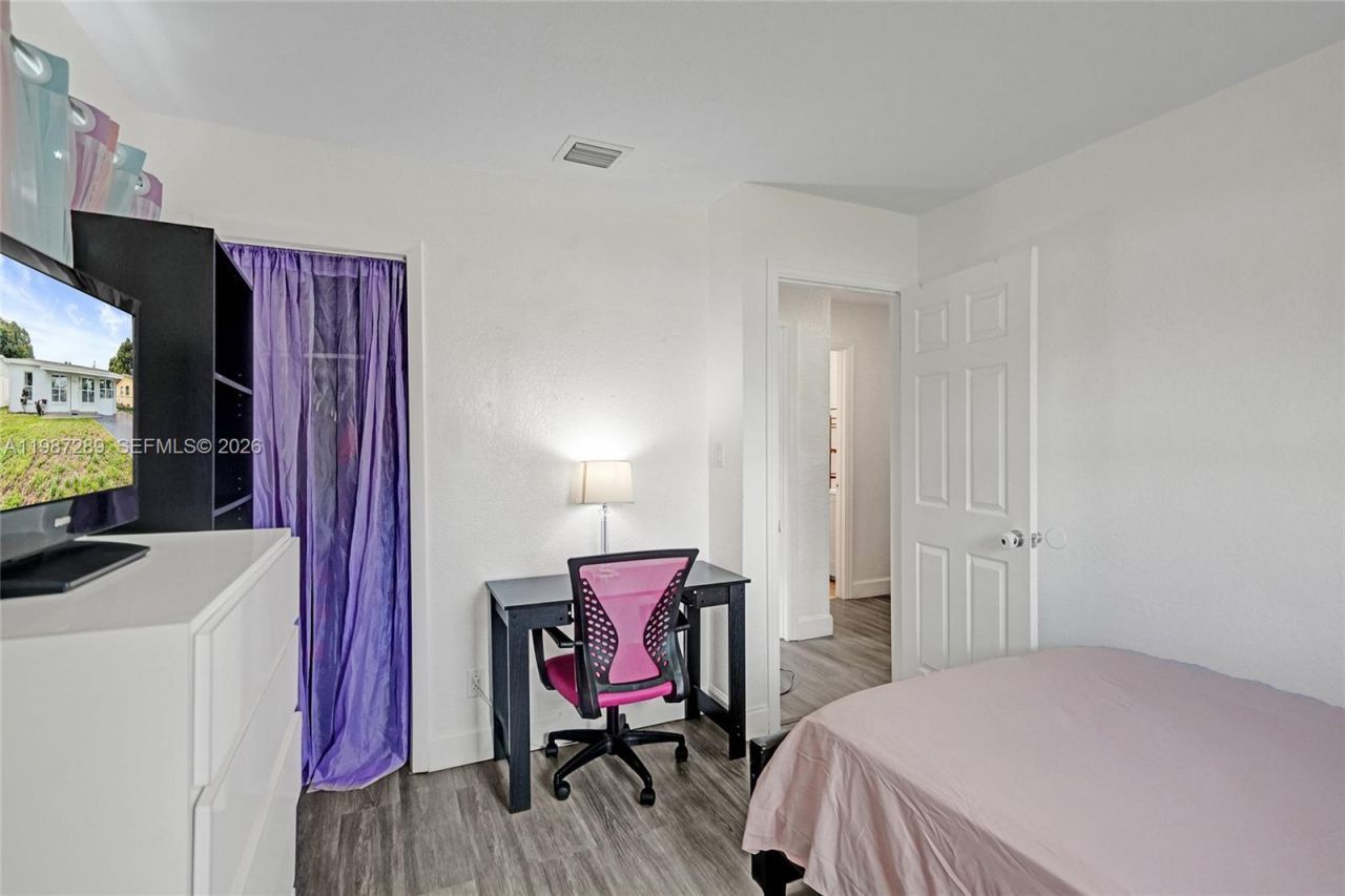 3320 NW 18th St, Lauderhill, FL 33311 Photo