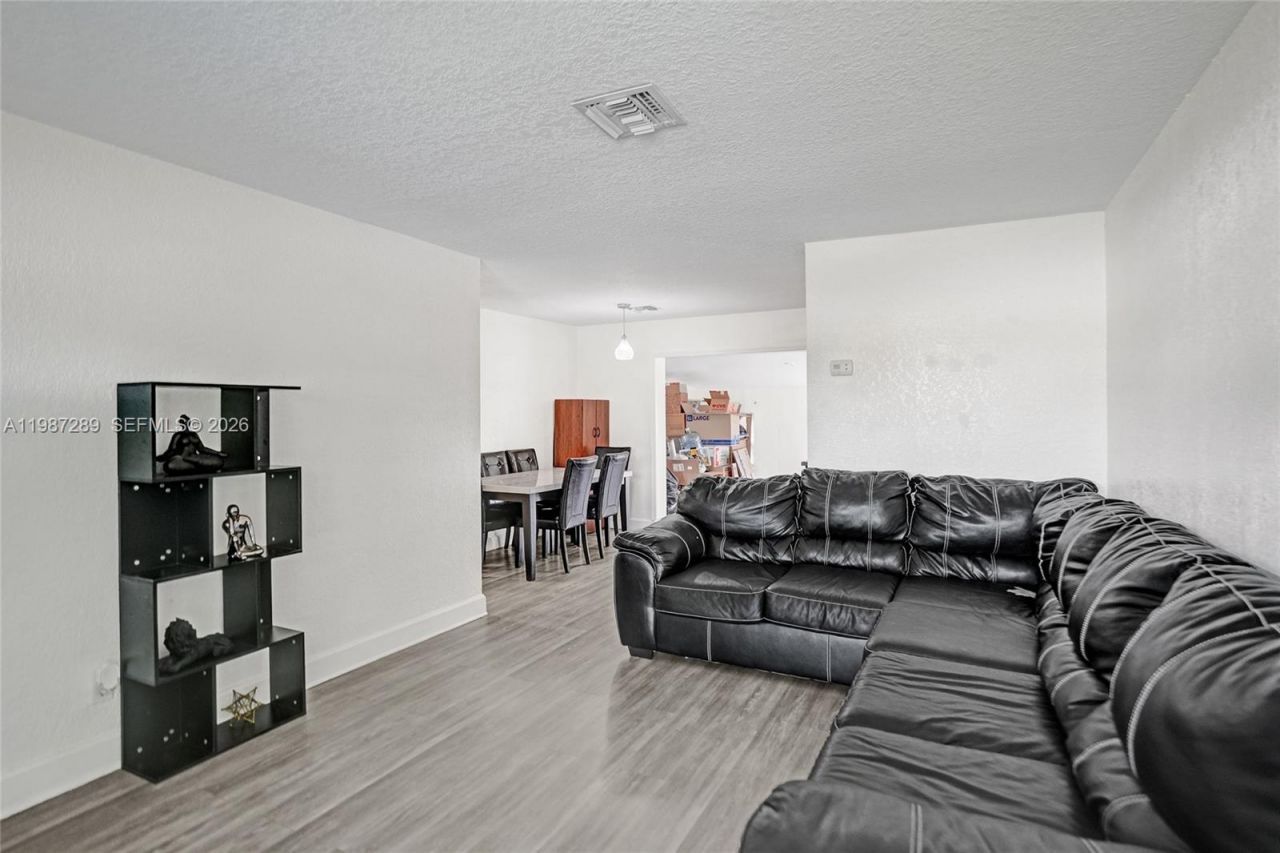 3320 NW 18th St, Lauderhill, FL 33311 Photo