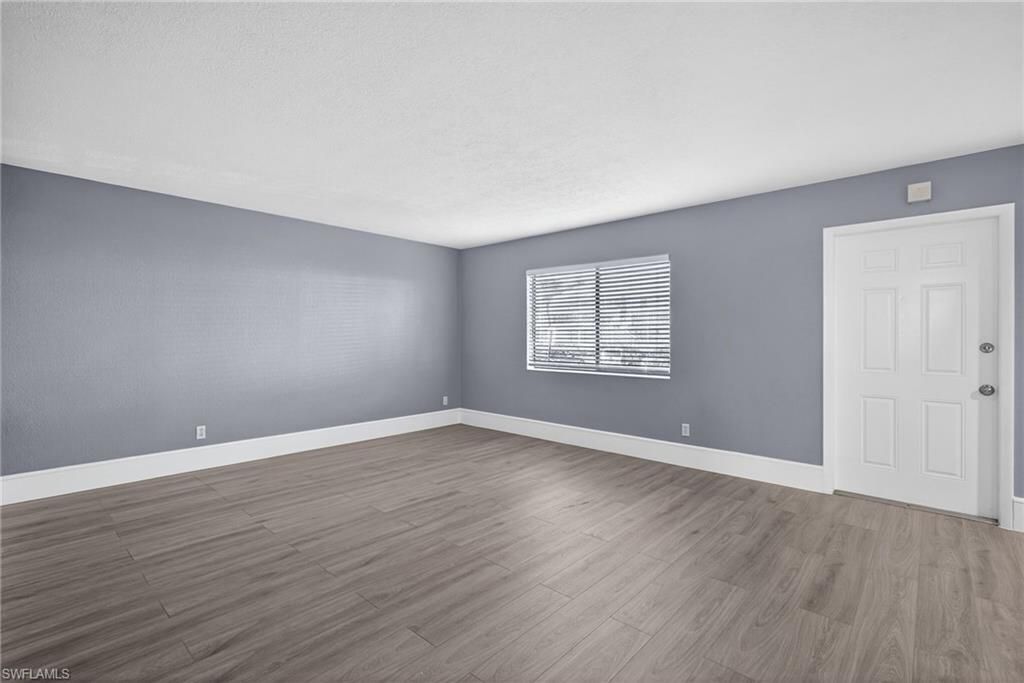 4617 Bayshore Dr, Unit H4, Naples, FL 34112 Photo