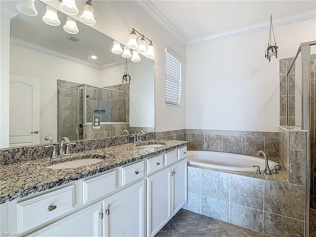 19890 Beverly Park Rd, Estero, FL 33928 Photo
