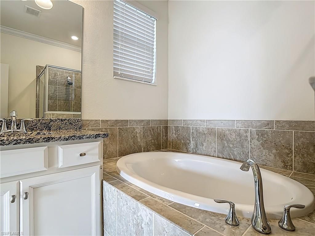 19890 Beverly Park Rd, Estero, FL 33928 Photo