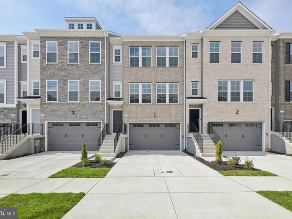 2912 LEWIS AND CLARK AVENUE , UPPER MARLBORO, MD 20774