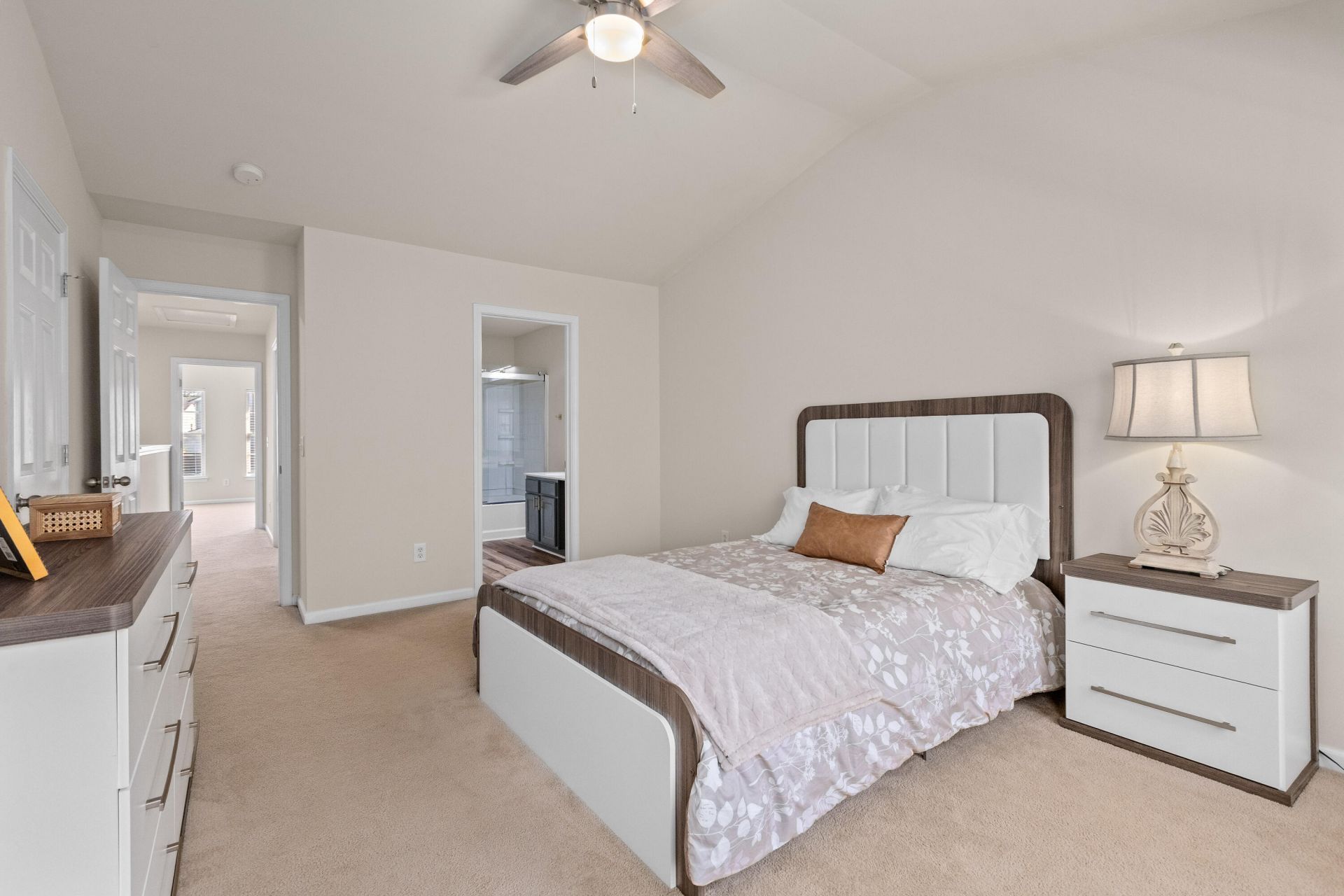 325 Flyway Road Photo 15