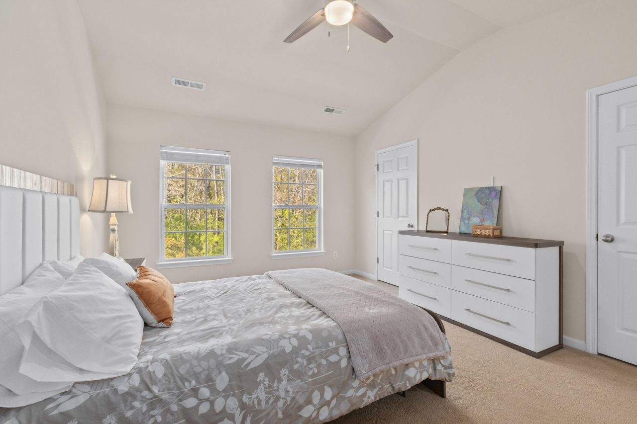 325 Flyway Road Photo 30