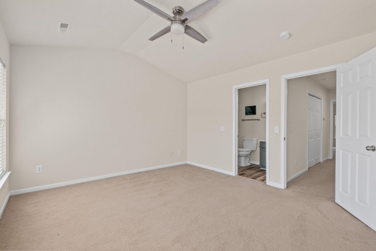 325 Flyway Road Photo 34