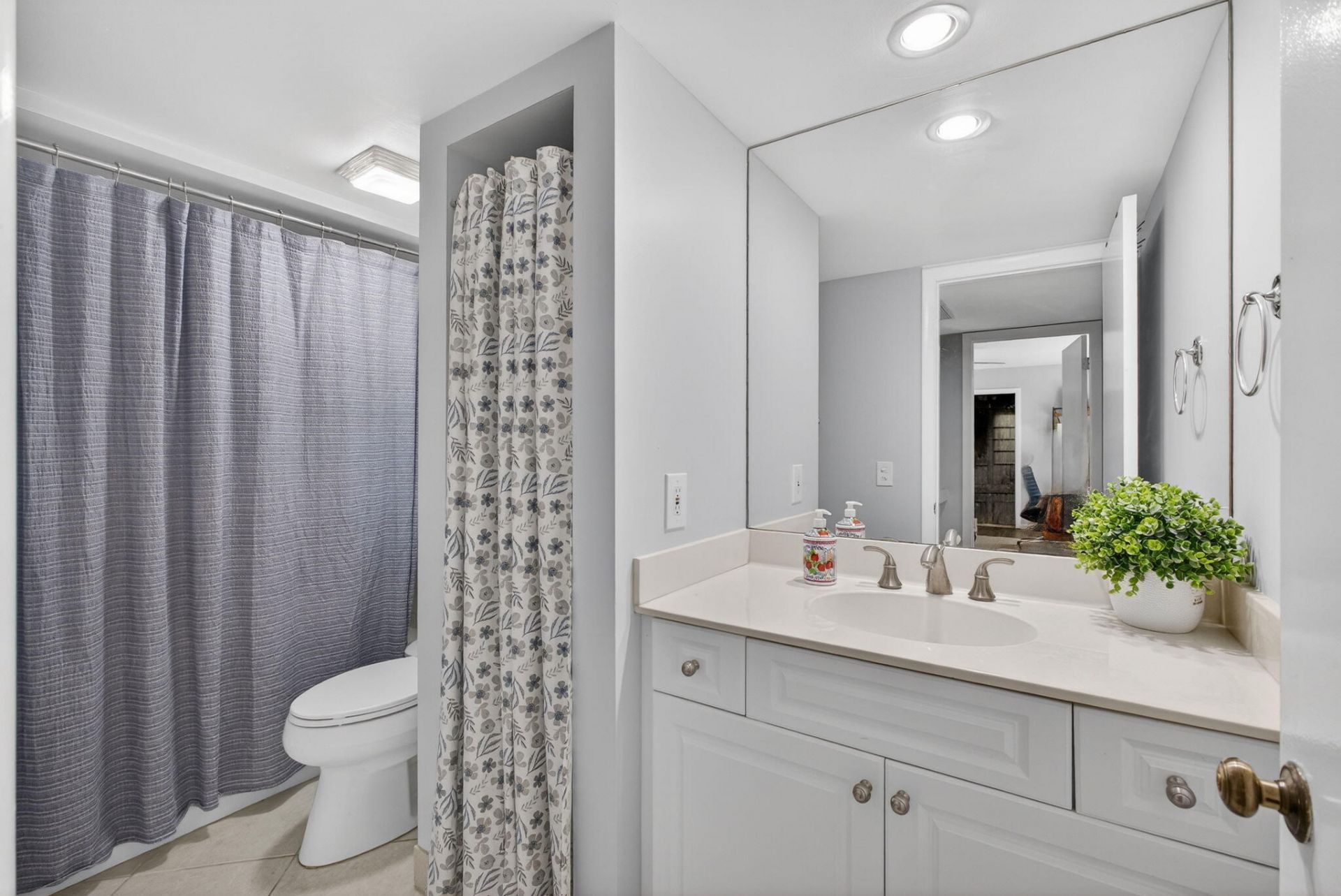 711 7th Lane, Palm Beach Gardens, FL 33418 Photo