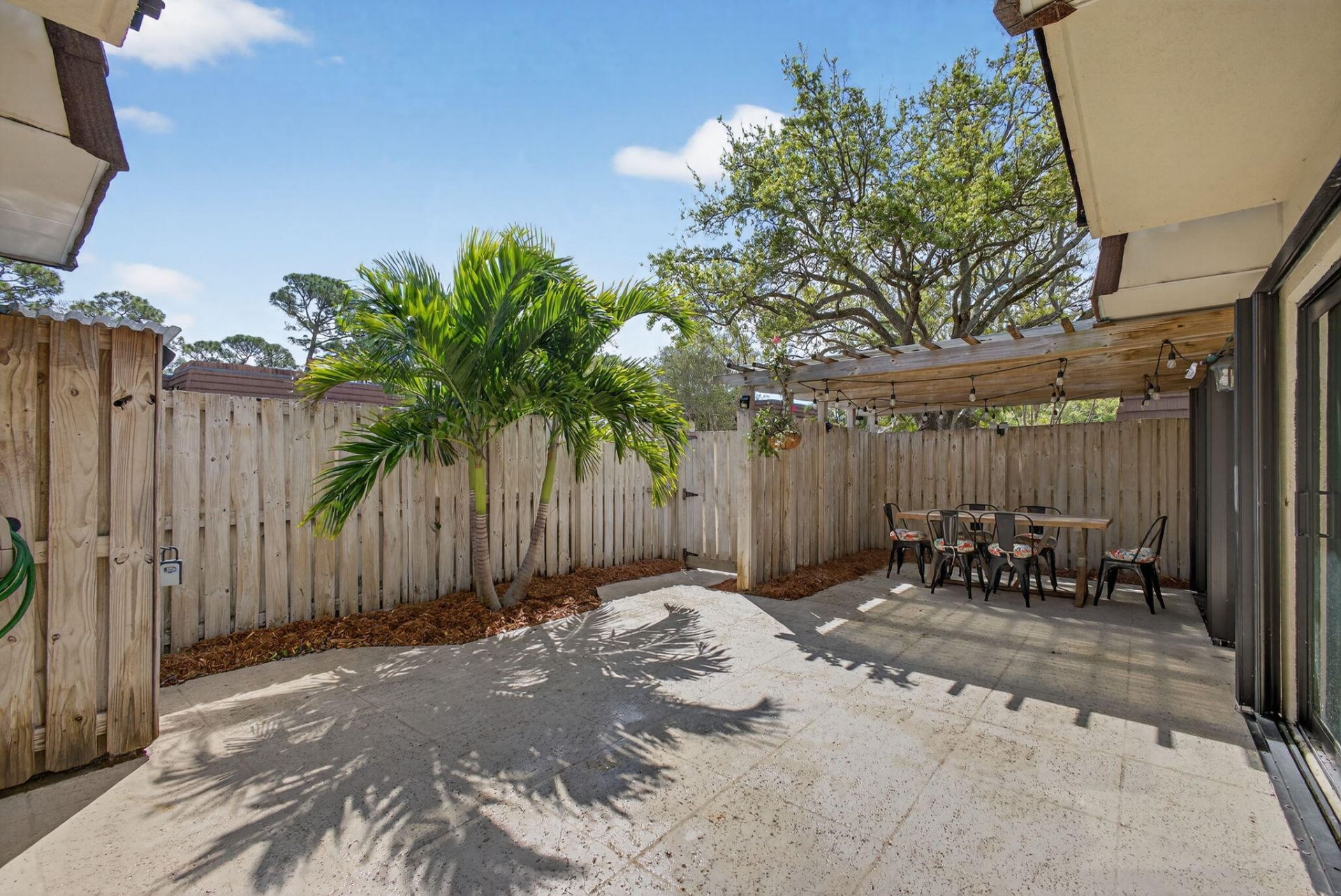 711 7th Lane, Palm Beach Gardens, FL 33418 Photo