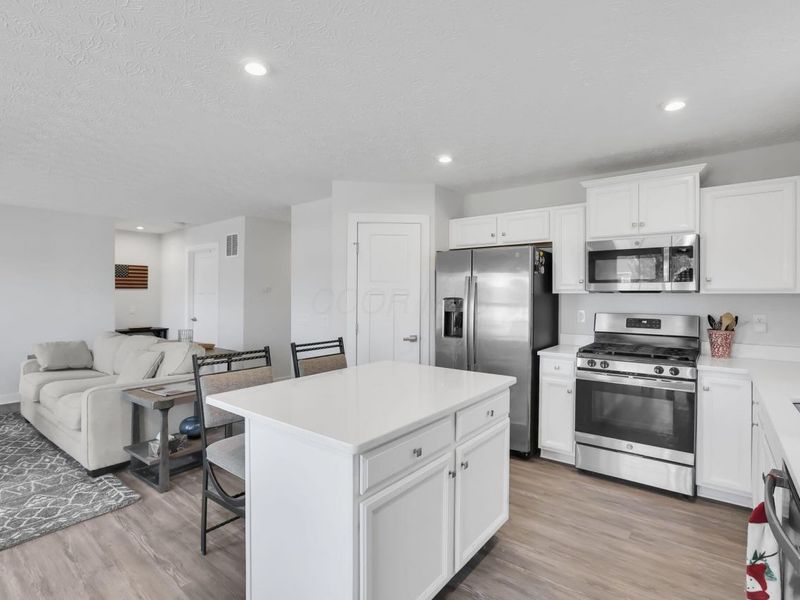 6575 Turning Stone Loop , Canal Winchester, OH 43110 Photo 13