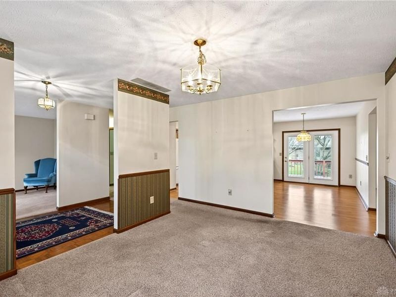 2255 Monterey Drive, Xenia, OH 45385 Photo 10