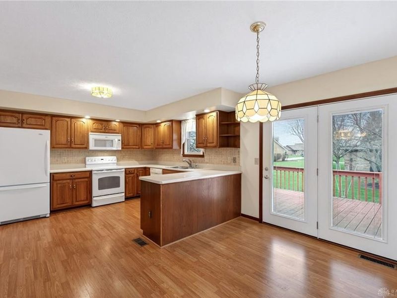 2255 Monterey Drive, Xenia, OH 45385 Photo 14