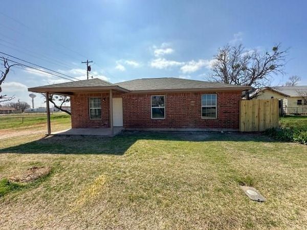 1107 N 4th , Merkel, TX 79536