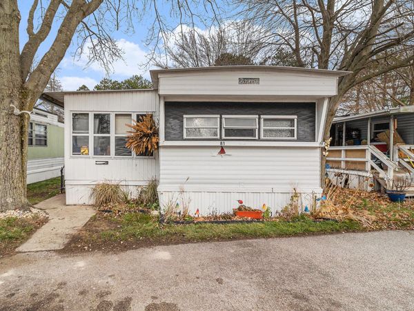 3527 Hoyt Street, Unit 81, Norton Shores, MI 49444