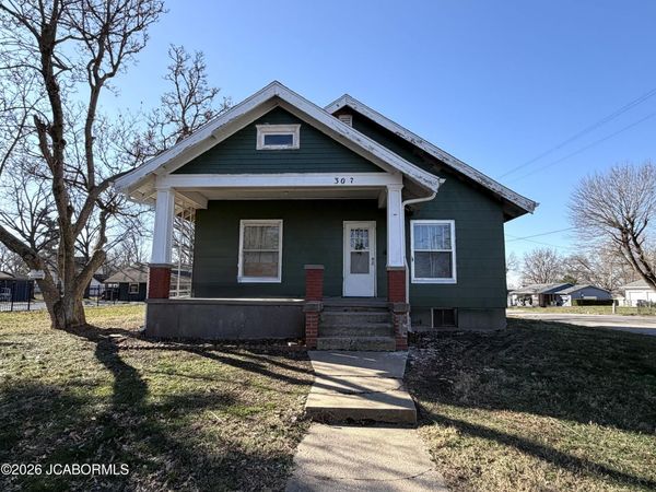 307 W RUSSELL STREET, California, MO 65018