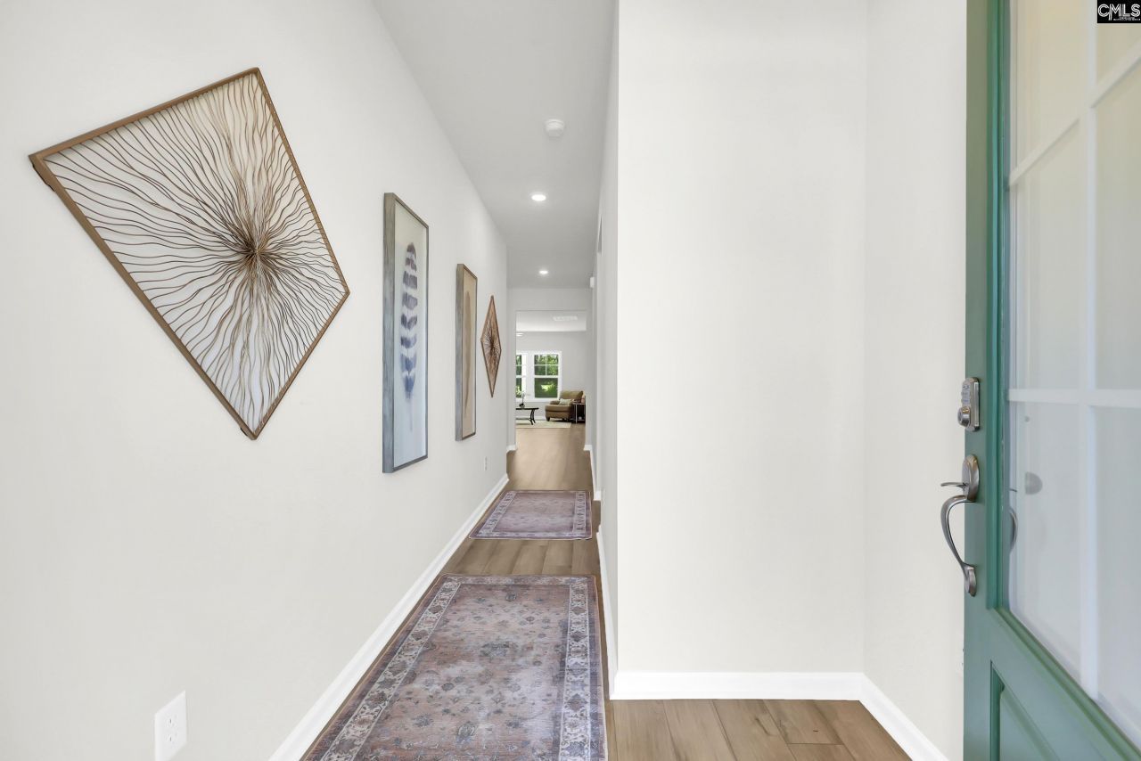 2181 Allan Crest Road Photo 5